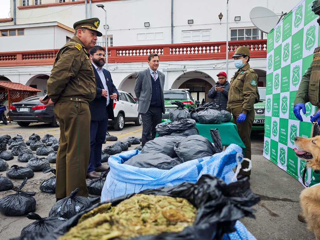 Más de dos toneladas de drogas ha incautado Carabineros en lo que va ...