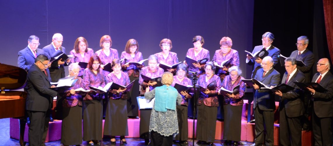 Coro Laura Reyes 1