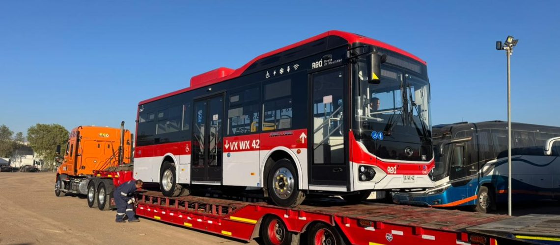 Foto llegada de buses a Ovalle 3