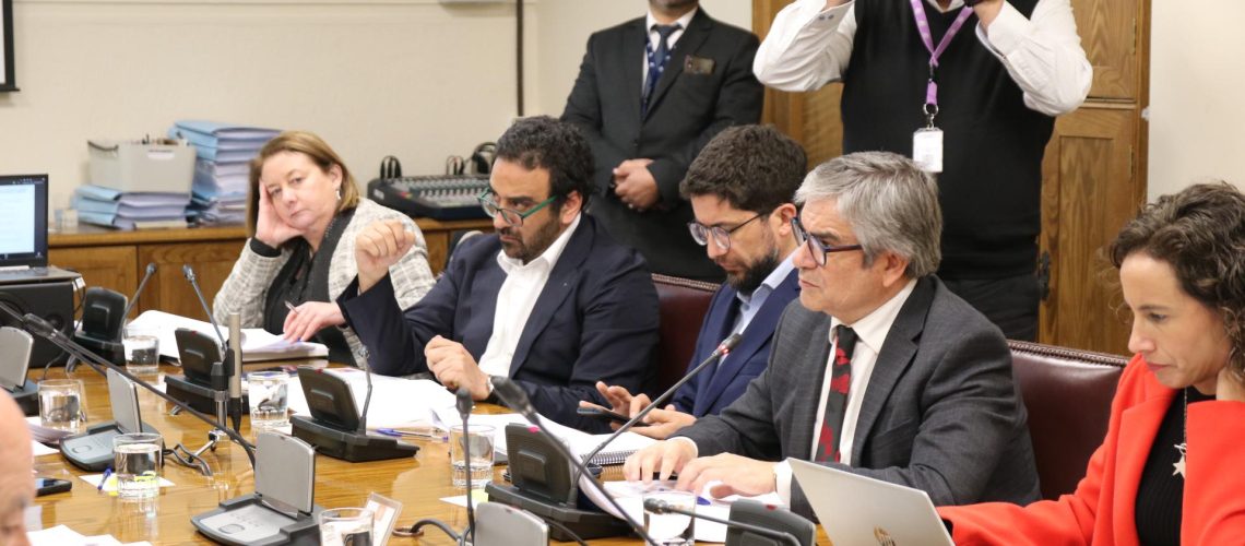 IMM Comisión Hacienda Senado 2705